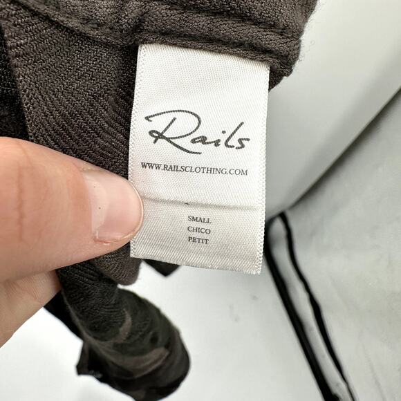 RAILS NWT Jordin Camo Button Down Shirt // S - Picture 10 of 13